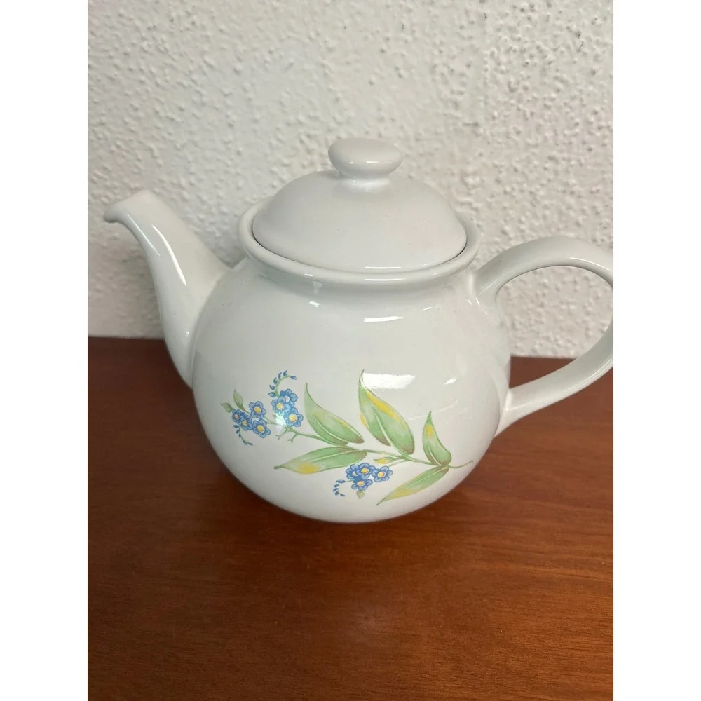 Corelle Coordinates Vintage Stoneware Teapot Pink Blue Floral Ceramic Tea Pot